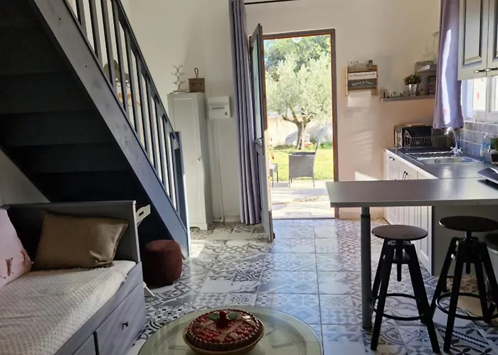Apartmán Le Cabanon De Lea Tavel