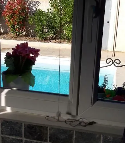 Le Cabanon De Lea Apartmán *